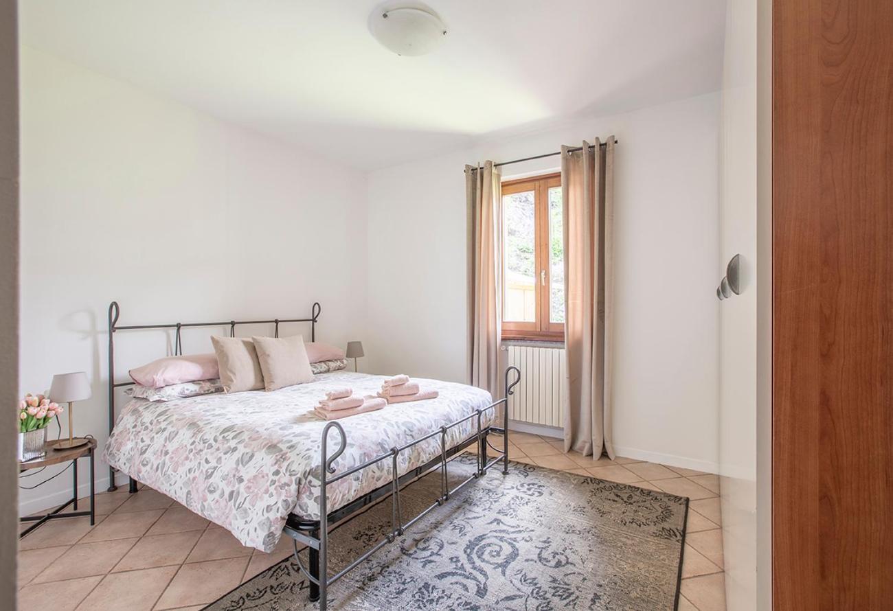 L'Acero Rosso - Giardino Privato E Box Auto Villa Menaggio Eksteriør bilde