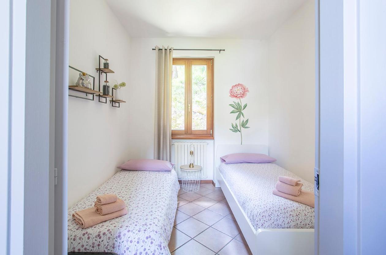 L'Acero Rosso - Giardino Privato E Box Auto Villa Menaggio Eksteriør bilde